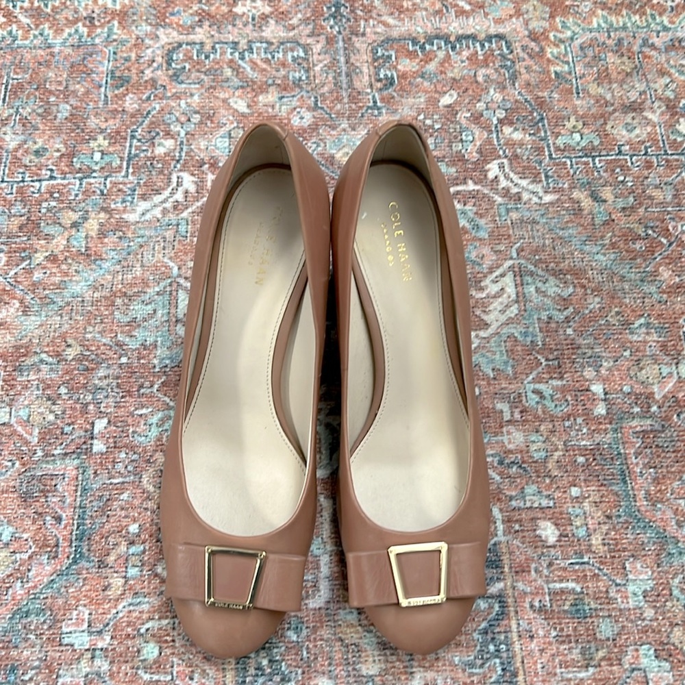 Cole Haan Size 8.5B Nude Heels